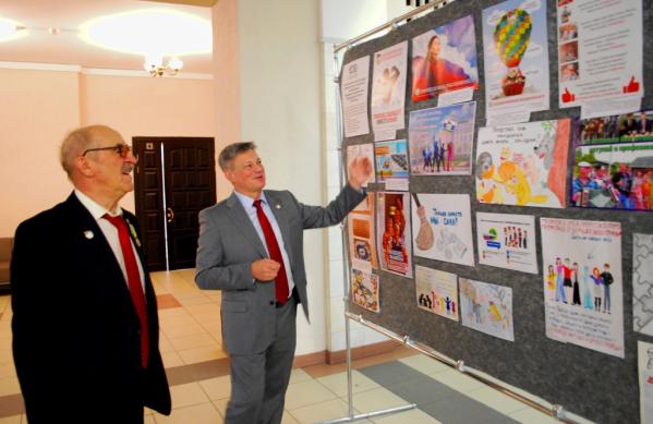  Федерация профсоюзов Свердловской области отпраздновала свое 106-летие  - Фото 4