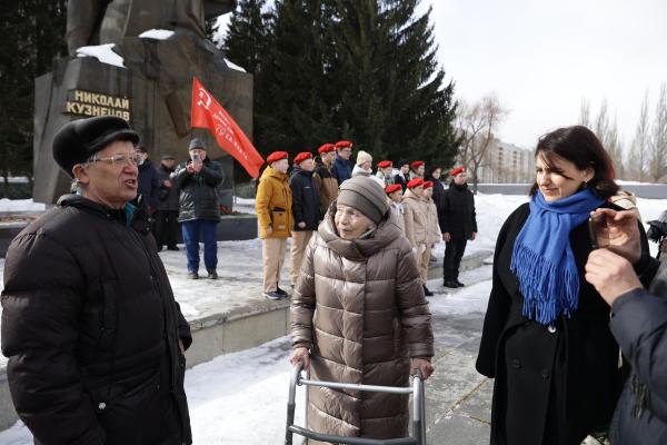 В Екатеринбурге почтили память легендарного разведчика Николая Кузнецова - Фото 2