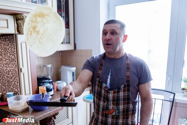 Блины, гулянья и сжигание чучела: в России начали отмечать Масленицу или Сырную седмицу - Фото 12