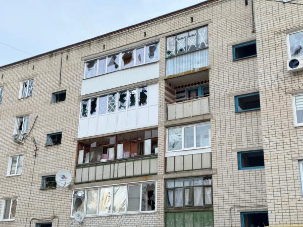 Во время утренних обстрелов в Белгородской области пострадали 5 человек и повреждена «Белгород Арена» - Фото 7