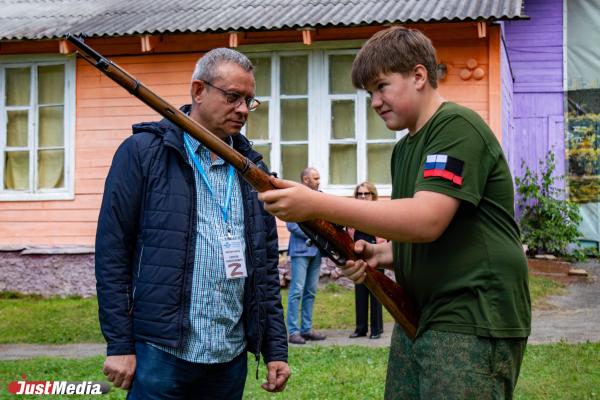 Школьники из Екатеринбурга провели две недели в военно-полевом лагере - Фото 5
