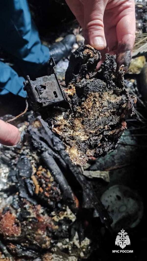 В Комсомольск-на-Амуре мама с трехлетним сыном чудом спаслись из горящей квартиры - Фото 3