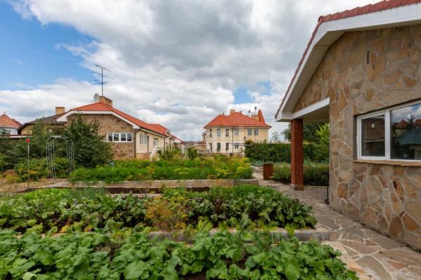 От 47 до 188 млн рублей. Самые дорогие дома, которые продают в Свердловской области - Фото 9