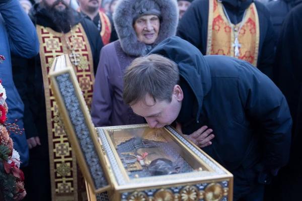 3500 жителей Екатеринбурга вместе встретили День небесной покровительницы города - Фото 3