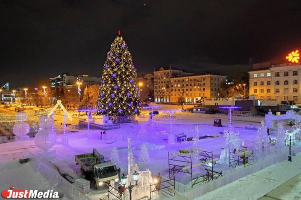 Смотрим, где в предновогоднем Екатеринбурге можно сделать красивые фото - Фото 5