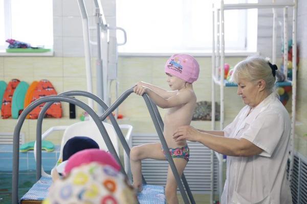 В Полевском провели реконструкцию бассейна для детей с ОВЗ - Фото 2