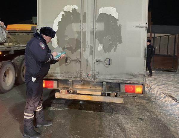 В Арамиле водитель грузового «Хендэ» сбил на «зебре» 12-летнего мальчика - Фото 3