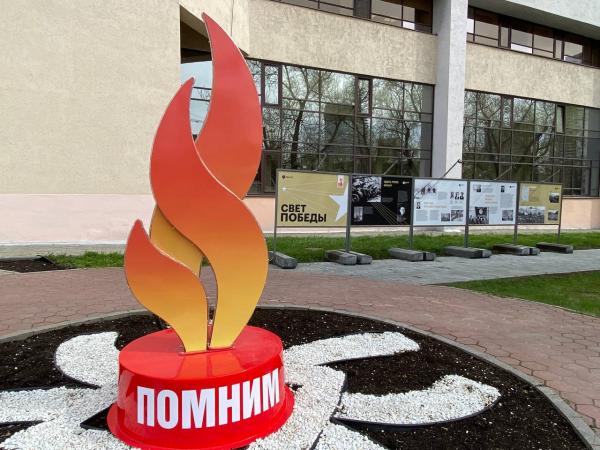 В Екатеринбурге на стене трасформаторной подстанции появился мурал к юбилею Победы - Фото 5