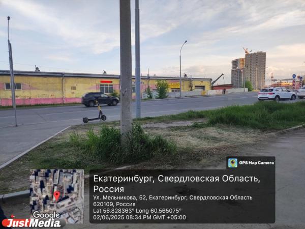 Жители двух домов на ВИЗе оказались почти «заперты» в своих дворах из-за коммунальщиков - Фото 5