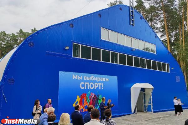 «Это будет эталонный лагерь». Алексей Орлов посетил обновленные «Уральские самоцветы». - Фото 6