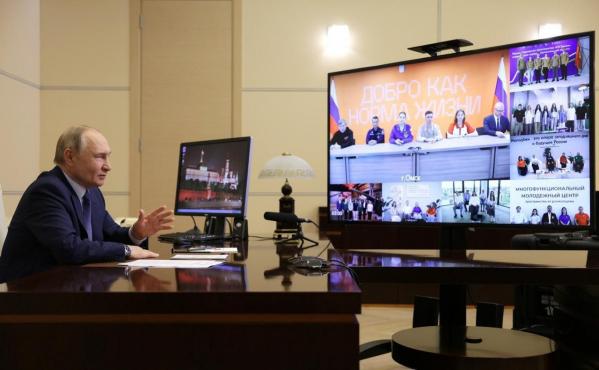 Специалисты «Россети Урал» рассказали молодежи о трудоустройстве в сфере энергетики - Фото 3