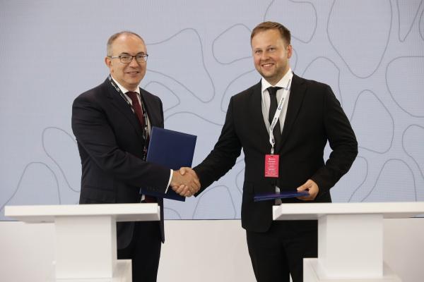 В Свердловской области появятся кластеры среднего профессионального образования и новые зарядки для электромобилей - Фото 3