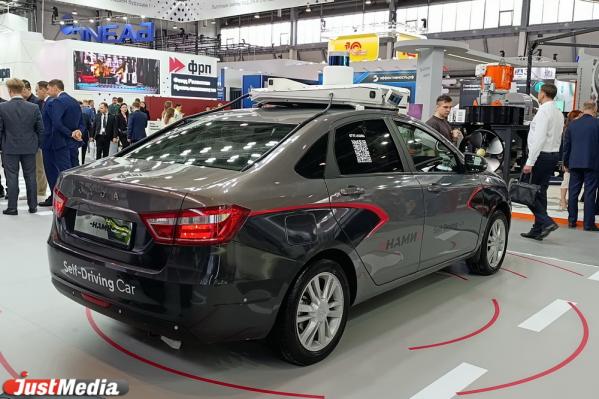 На ИННОПРОМ-2025 привезли электромобиль для Севера и правительственные беспилотники - Фото 17