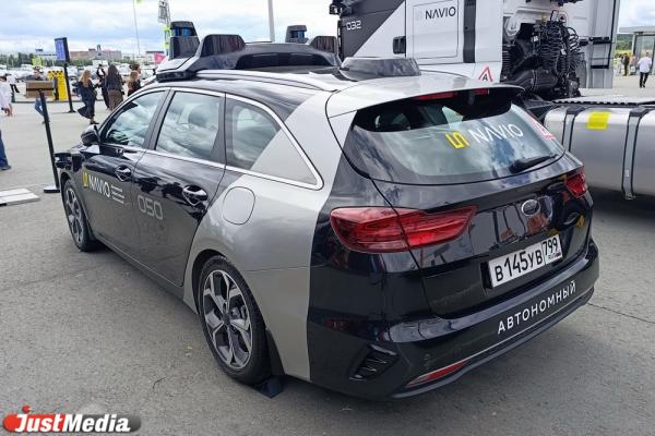 На ИННОПРОМ-2025 привезли электромобиль для Севера и правительственные беспилотники - Фото 23