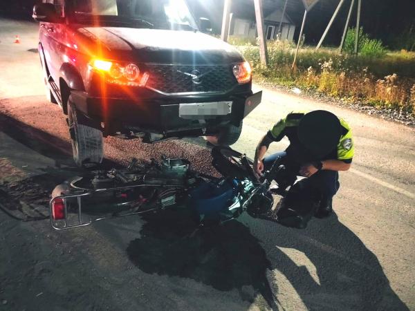 В Свердловской области водитель-подросток кроссового мотоцикла залетел под иномарку - Фото 4