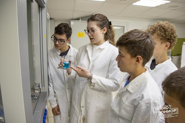 Школьники посетят экскурсии на предприятия горно-металлургической отрасли Среднего Урала - Фото 3