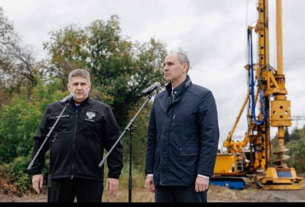 На трассе Екатеринбург- Шадринск – Курган начали строить 30-метровый мост  - Фото 2