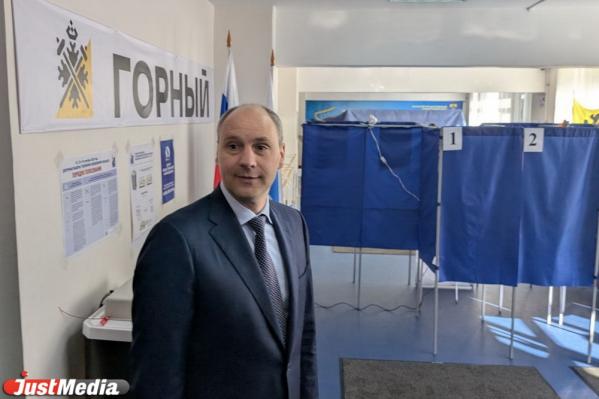 Денис Паслер проголосовал на выборах губернатора Свердловской области - Фото 3