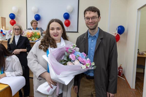 «Мне дали в руки бюллетень». Как голосуют уральские ВИПы на выборах губернатора - Фото 5