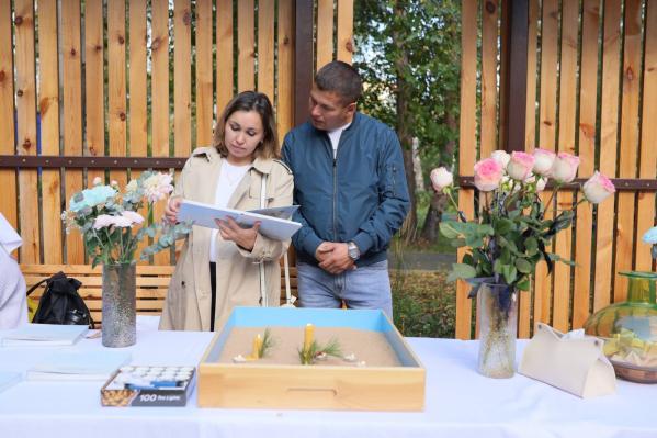 В Екатеринбурге четвертый год подряд врачи отвечают на сложные вопросы о том, как пережить утрату ребенка после неизлечимой болезни - Фото 2