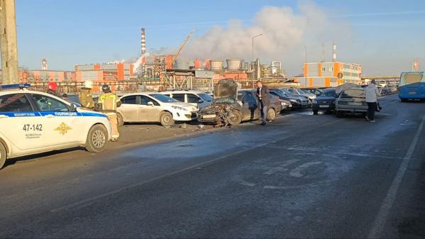 В Ревде водитель «Лады» устроил массовое ДТП, где пострадали два человека - Фото 2