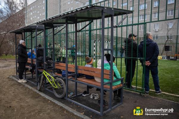 В Екатеринбурге открыли два обновленных корта - Фото 5