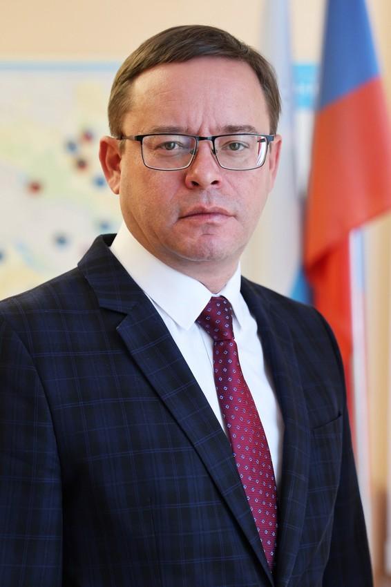 Дизайнер Таша Рублева назвала десять самым стильных мэров Свердловской области - Фото 8