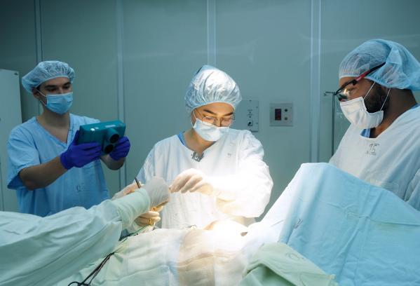 В Свердловский онкодиспансер за 12 млн рублей купили три аппарата для лечения раковых опухолей - Фото 2