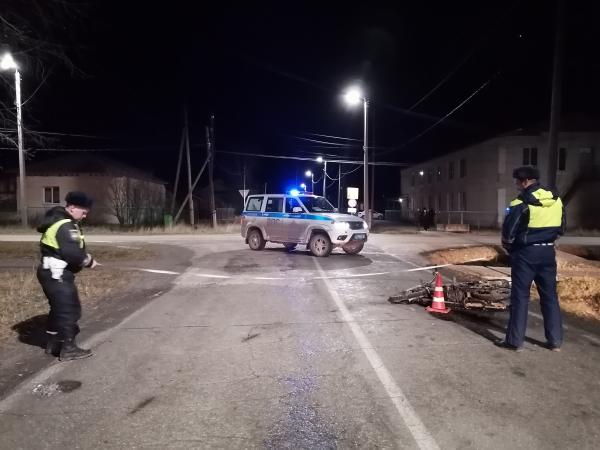 В Сосьве 19-летний парень на мопеде влетел в опору линии электропередач - Фото 2