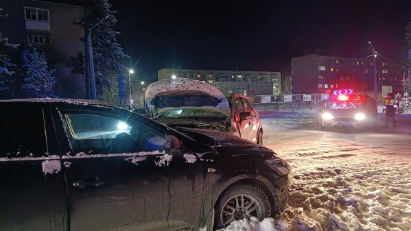 В Ревде пьяный водитель иномарки устроил ДТП, где пострадали папа и 12-летний сын  - Фото 2