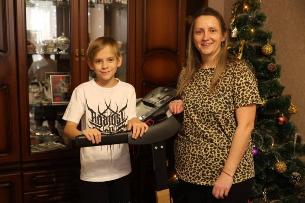 Директор Фонда святой Екатерины исполнил мечту маленького екатеринбуржца, загаданную на «Елке желаний» - Фото 3