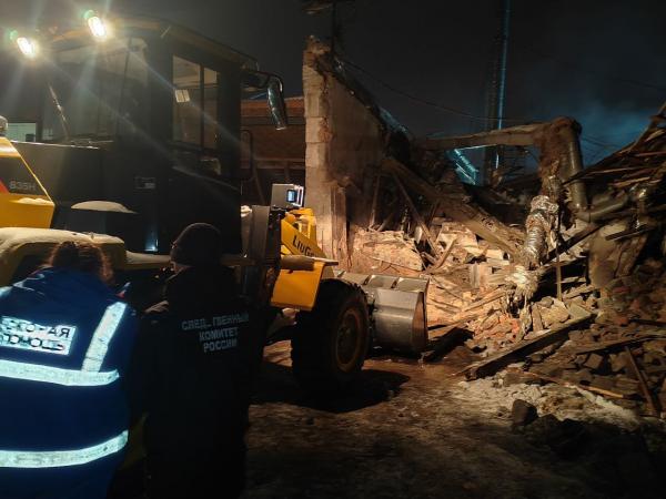 Стали известны подробности ЧП на мебельной фабрике в Нижнем Тагиле - Фото 2