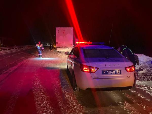 Дальнобойщик погиб в результате столкновения трех грузовиков на Тюменском тракте - Фото 2