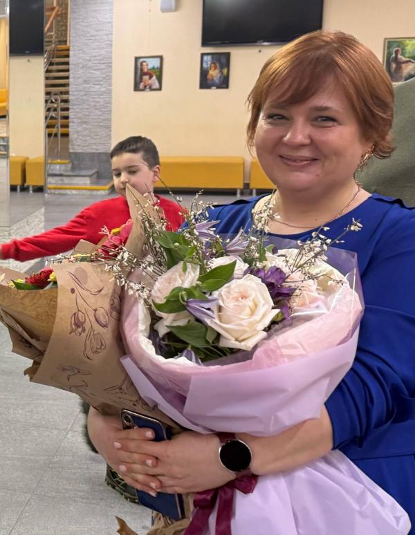 В Екатеринбурге конструктор архбюро показала на картинах русскую душу - Фото 2