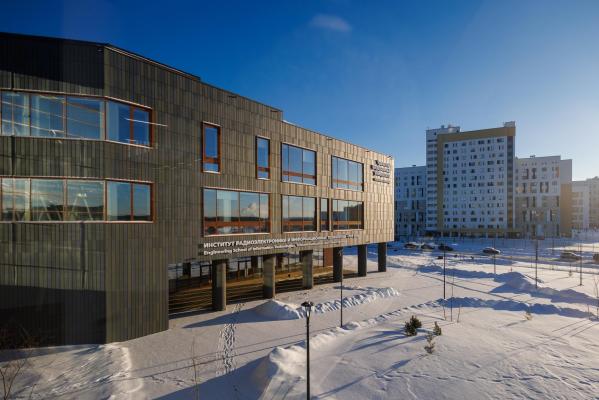 Владимир Путин и Денис Паслер открыли новые здания кампуса УрФУ - Фото 6