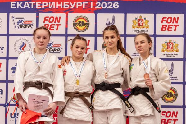 Два «золота» завоевали свердловчанки на старте Первенства России по дзюдо среди юниоров в Екатеринбурге - Фото 3