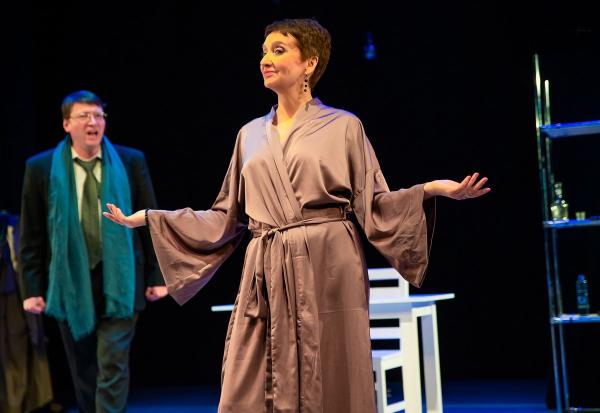 Топ-5 комедий, которые можно посмотреть в Екатеринбурге до конца февраля - Фото 4