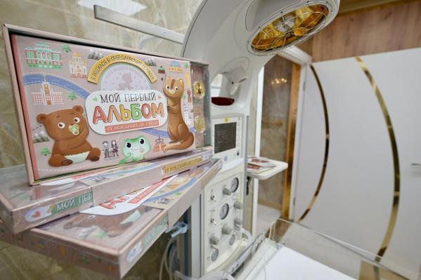 Денис Паслер открыл «золотой» роддом от «Сима-ленда» в Первоуральске - Фото 3