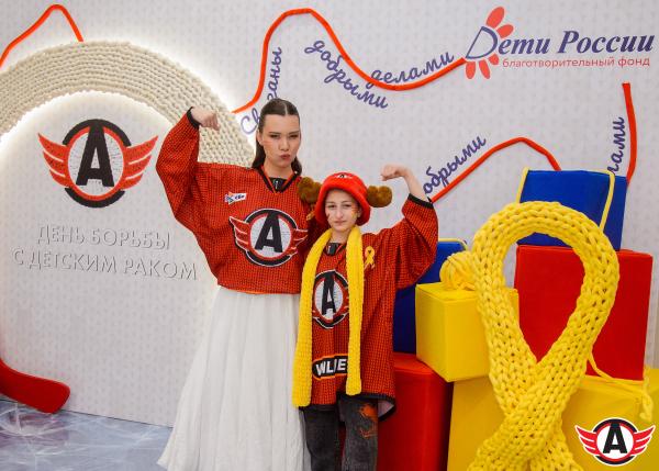 Фонд «Дети России» и Хоккейный клуб «Автомобилист» провели благотворительные матчи на «УГМК Арене» - Фото 4