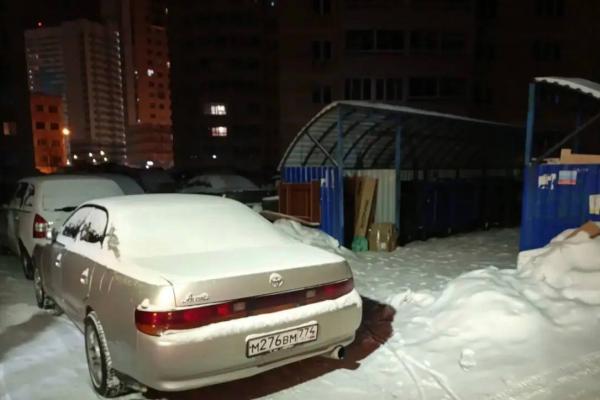 Снегопады усложнили работу мусоровозов в Екатеринбурге - Фото 2