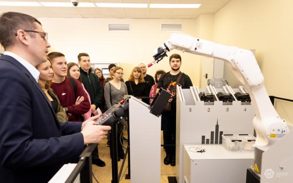 Уральские школьники смогут познакомиться с жизнью студентов технического вуза  - Фото 2