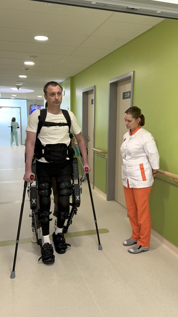 В Екатеринбурге в реабилитации после травм пациентам стали помогать роботы - Фото 4