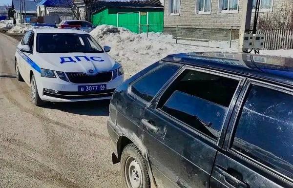 В Красноуфимске гаишники поймали подростка, который продал телефон и купил машину - Фото 2