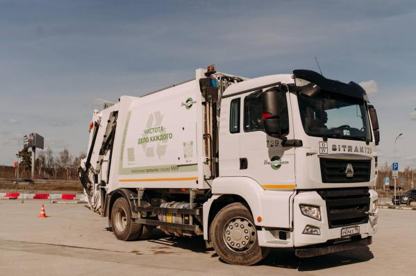 «Спецавтобаза» бесплатно установит новые евроконтейнеры взамен сломанных и сожженных - Фото 3