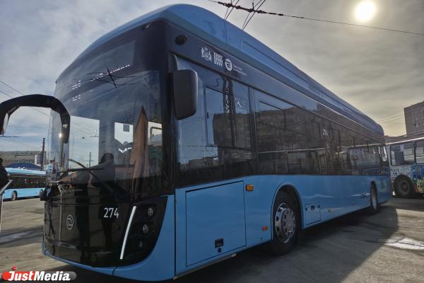 В Екатеринбурге полностью обновили троллейбусный парк - Фото 4