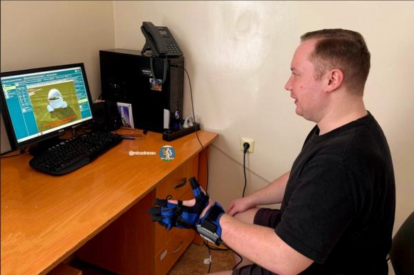 Врачи помогли восстановиться свердловчанину-путешественнику, который разбился на мотоцикле - Фото 2