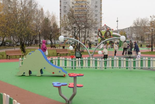 Сквер в Нижнем Тагиле вошел в федеральный реестр лучших практик благоустройства по итогам 2025 года - Фото 2