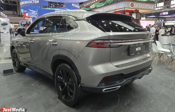 Российский спорткар, Lada Azimut и другие главные автоновинки ИННОПРОМА 2026 - Фото 8