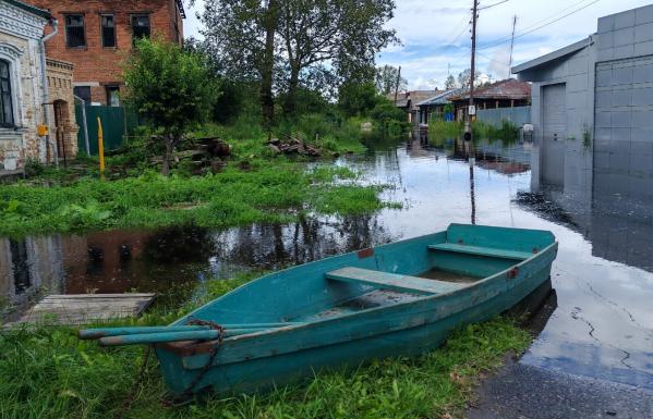 «Люди помогают друг другу»: как ирбитчане переживают паводок - Фото 5