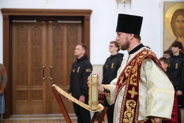 В Алапаевске отпраздновали двухлетие храма Александра Невского - Фото 3